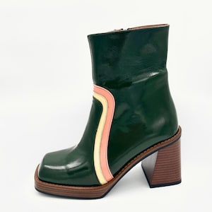 Stijlvolle Groene Leren Enkellaarsjes – Retro & Chic