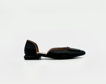 Black Leather D’Orsay Flats – Timeless Chic with a Sculpted Detail