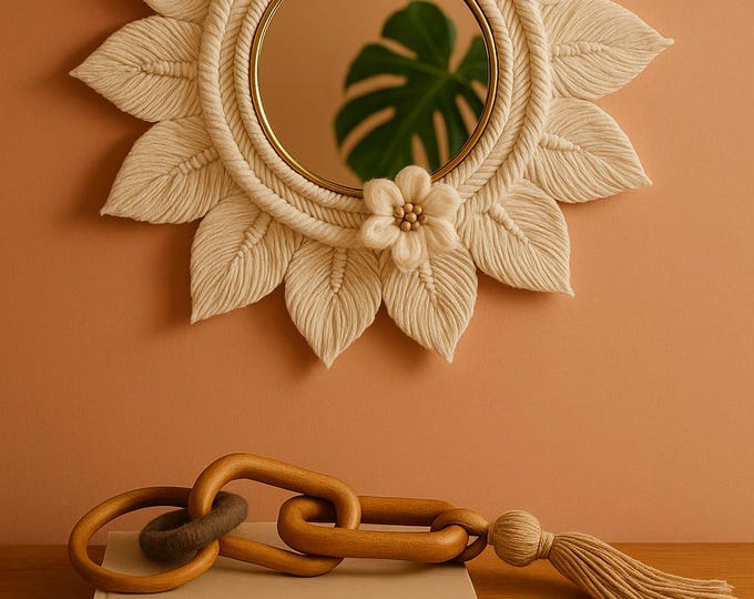Espejo bohemio con hojas de macramé y flor de lana de fieltro. Decoración de pared hecha a mano. Espejo de macramé con detalles de Joyas.
