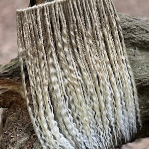 Boho blonde synthetic dreads D.e or S.e, Dreadlocks with long loose ends, curly dreads, mix of curls and dread, Curly hair extensions