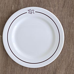 1930s 1940s Sigma Pi Dinner Plate Restaurant Ware D.E. McNicol Pottery