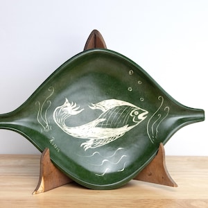 Vintage 1960 MCM Fish Dish, Hand Painted Green And White Ceramic, Artist Signed