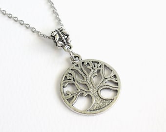 Regina's Apple Tree Necklace (OUAT)