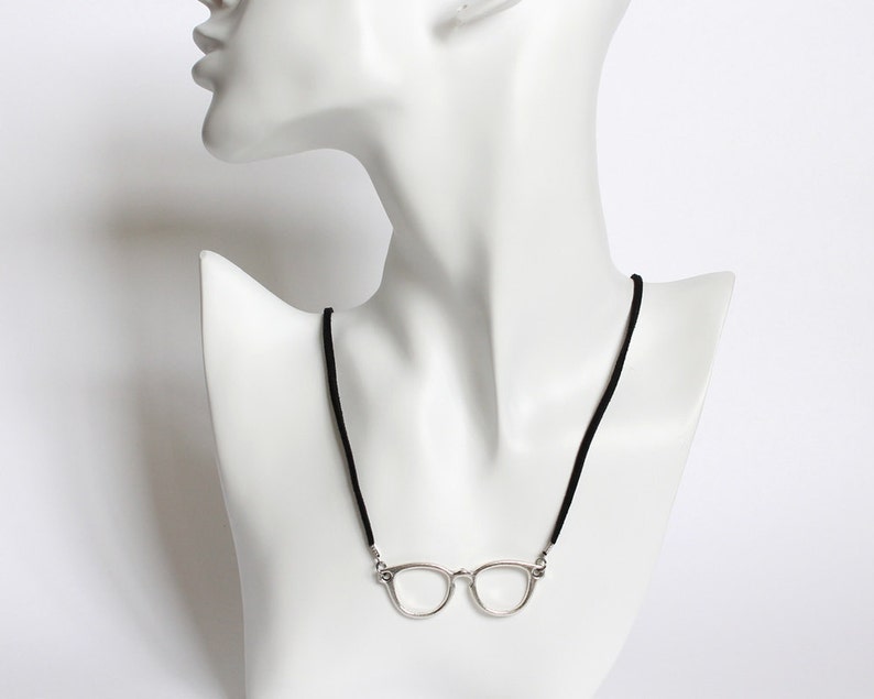 Silver Glasses Necklace image 4