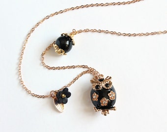 Small Owl Long Necklace (Black or White)