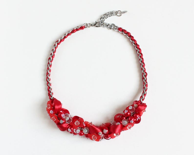 Ensemble collier et boucles d'oreilles demoiselle d'honneur à fleurs rouges image 5