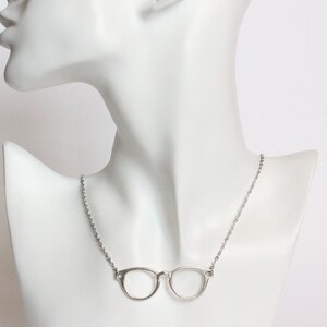 Silver Glasses Necklace image 3