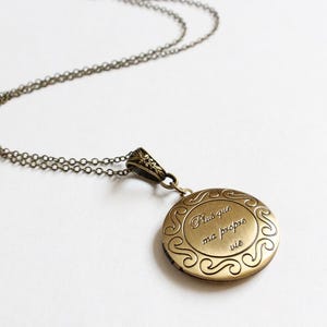 Plus que ma propre vie（自分の人生よりも）マットブロンズロケットネックレス - ラストワン