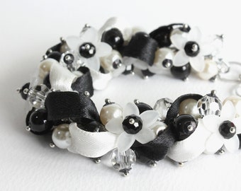 Black and White Flower Cluster Bracelet and Earrings Set