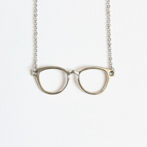 Silver Glasses Necklace image 1