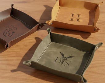 Personalized Leather Doctor Tray: Laser-Engraved Desk Organizer