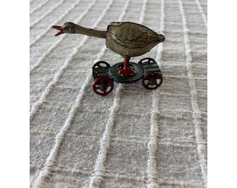 antique German Distler lithographed tin penny toy 1900-1910 goose wheels