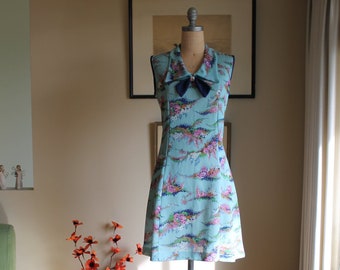60er 70er Jahre Mod RARE Mod London Lolita Harajuku Kawaii 60er Prärie Abstrakt Rosen Aqua Influencer Kleid Pussybow Poly Knit Large