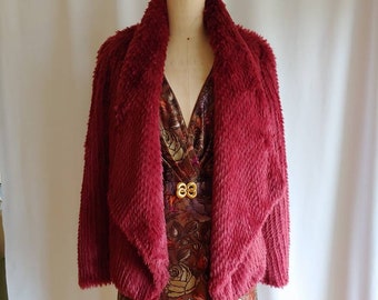 30s style wine red 1930s cropped faux fur jacket lined pockets nos deadstock new old stock medium US size 8 EUR 40