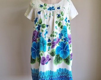 60's Ui-Makai Hawaiian cotton shift dress hibiscus floral with leaf border medium