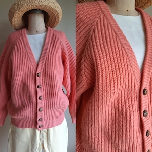 Vintage 1980er Jahre Benneton Strickjacke oversized Italien Strick Koralle Button up Pfirsich Wollmischung Medium Large 50