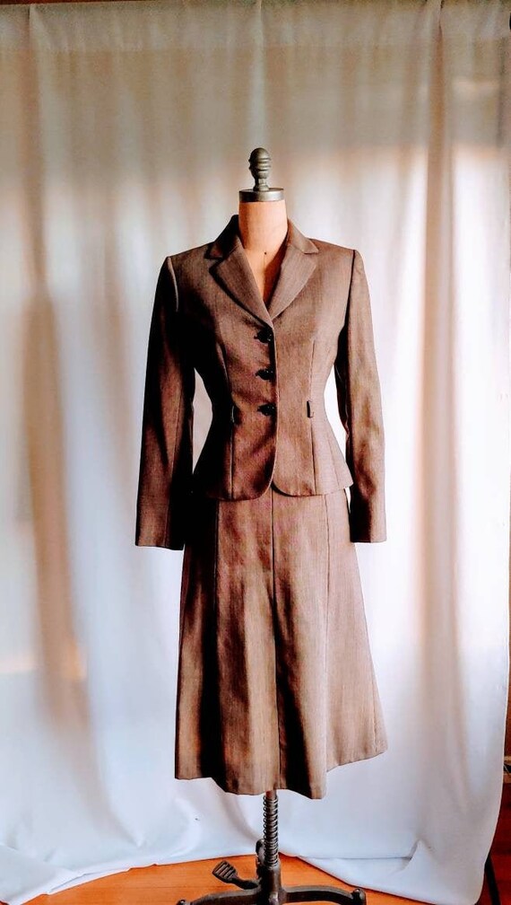 40s Elie Tahari wool blend suit landgirl dark brow