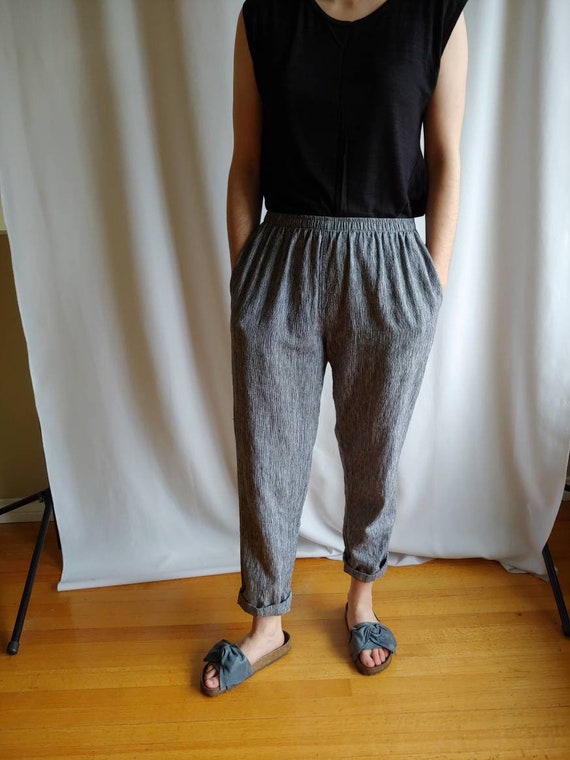 90s linen pants elastic waist pockets cuffs desig… - image 4
