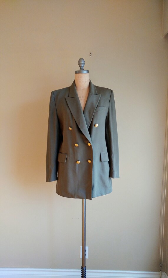 khaki boyfriend blazer