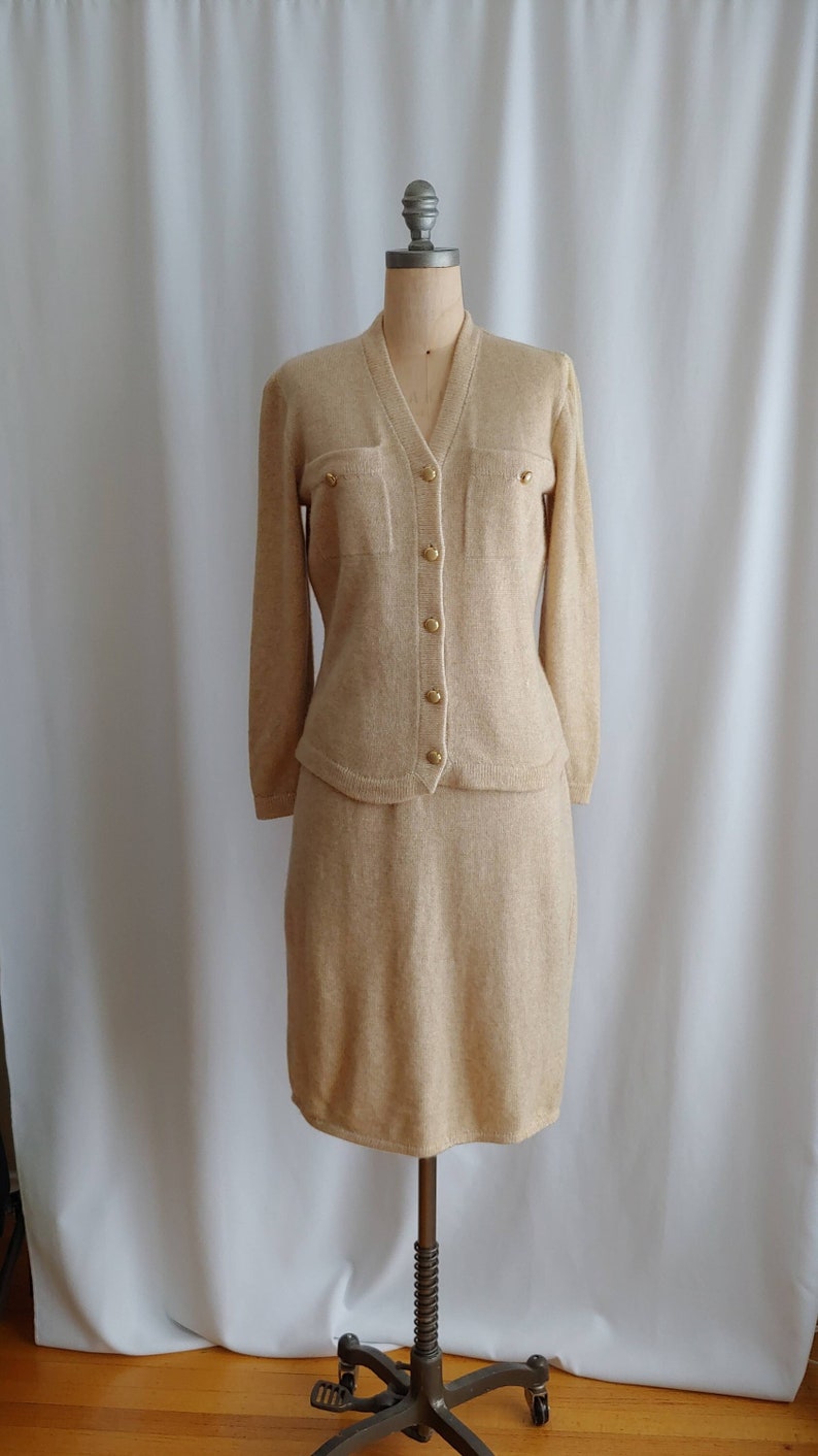 70s St John by Marie Gray angora sweater suit Size 8 image 2