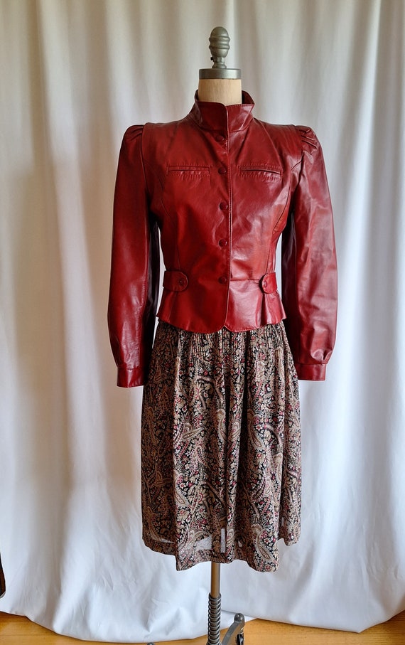 70s vintage Opera burgundy red cropped leather ja… - image 3