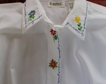 It's ME 【UpcycleLino】TABI !! Tee Tabi Embroidered White Cotton Love You Forever Shirt Preppy
