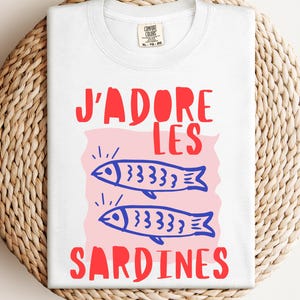 Fisherman aesthetic woman trending graphic tee oversized French sardine t-shirt bold tee