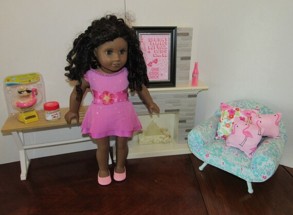 American Girl Dollhouse Flamingo Room Decor 18 Doll Pillows Picture Nutella Solar Toy