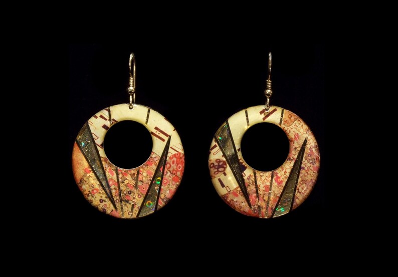 The Kiss Klimt Large O Earrings image 1
