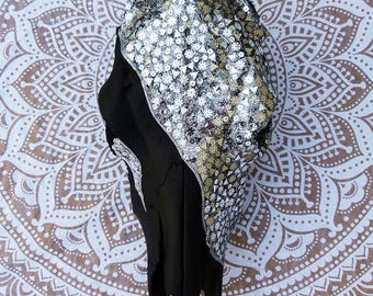 HIGHLANDER: Embellished real cow skull in black and silver