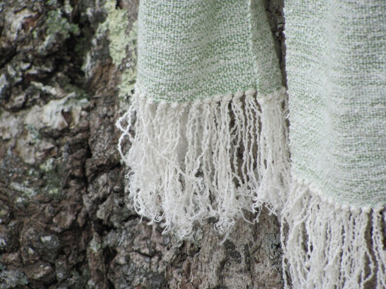 Etsy's Pick Light Green Scarf, Zen Meditation Mindfulness Om Yoga Prayer Scarf, Handmade Artisan Hand Woven Woodland Earth Spirit Clothing Bild 8