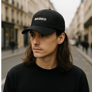 Classic Dad Hat – Adjustable Unisex Baseball Cap for Everyday Style, Casual Streetwear, Gift for Him or Her, Minimalist Embroidered Hat