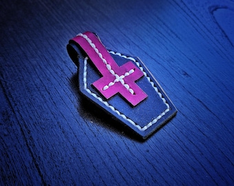 Leather coffin keychain (white stitching)