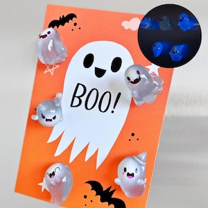 Mini imanes de fantasmas: adorable decoración de cocina de Halloween, regalo divertido que brilla en la oscuridad, fantasma kawaii espeluznante, regalo de truco o trato