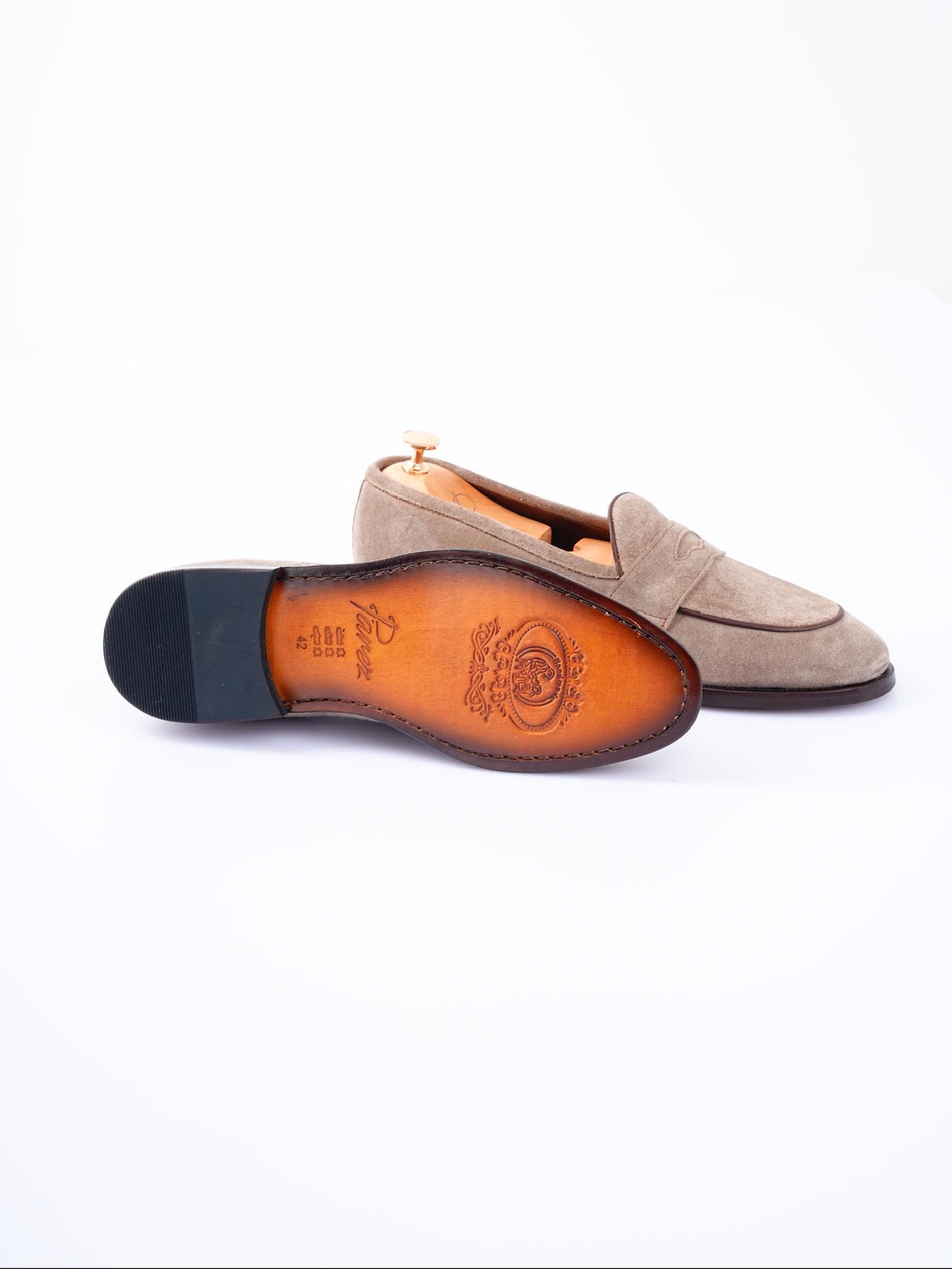 Handmade Beige Suede Penny Loafers: Classic Men display picture 2
