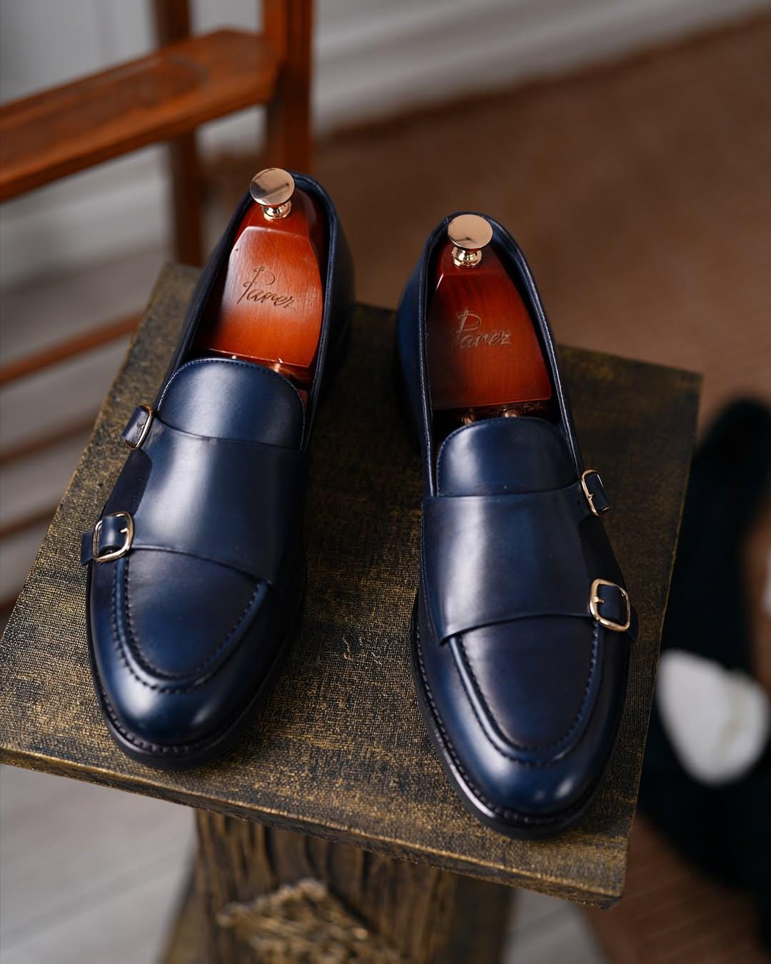 Mens Italian Leather Loafers: Navy Blue Dress Shoes