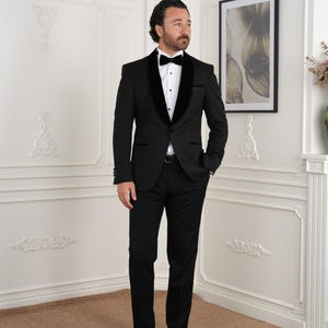 Schwarzer Samt-Schal-Revers-Frack: Slim Fit-Fliegen-Anzug