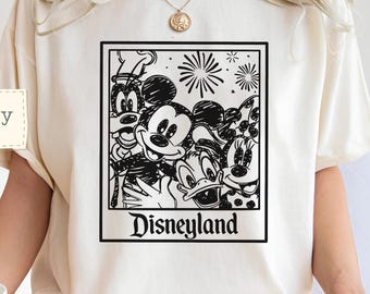 Comfort Colors® Mickey and Friends Disneyland Shirt, Koszulka Mickey and Friends T-shirt, Koszulka Retro Disney Characters, Koszulka Magic Kingdom Trip