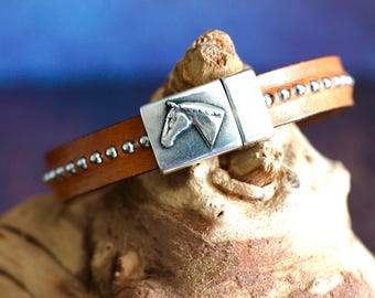 Leather Horse Bracelet / Brown Leather Bracelet / Equestrian Jewelry / Horse Lover Gift / Horse Jewelry