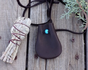 Leather medicine bag: crystal pouch, amulet bag