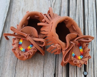 Beaded Buckskin Baby Moccasins: Fringed Newborn Shoes