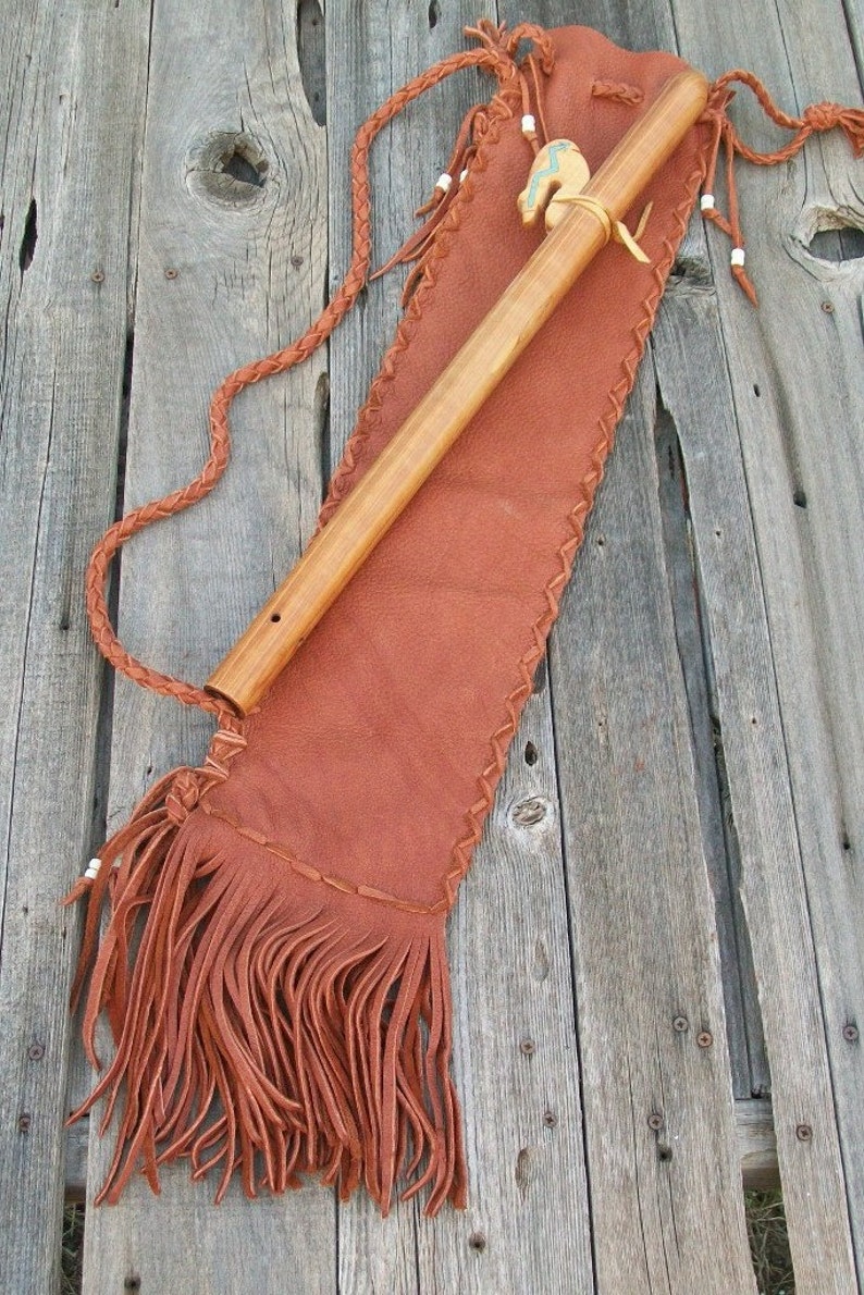 Leather flute bag Fringed flute bag with shoulder strap Etsy.de