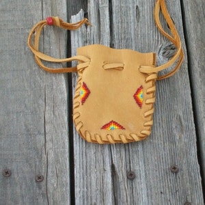 Beaded Leather Pouch , beaded medicine bag , drawstring leather pouch