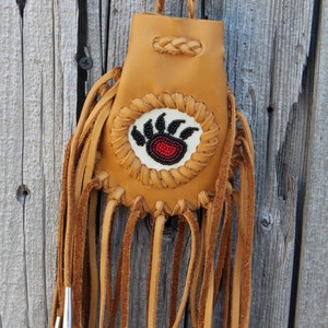 Fringed medicine bag with bear totem , Beaded amulet bag , leather necklace bag image 5