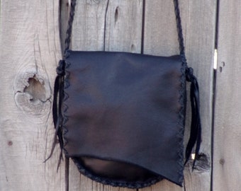 Crossbody leather bag , Black Leather Purse , Simple black handbag, Leather possibles bag Custom handmade handbag, Black handbag