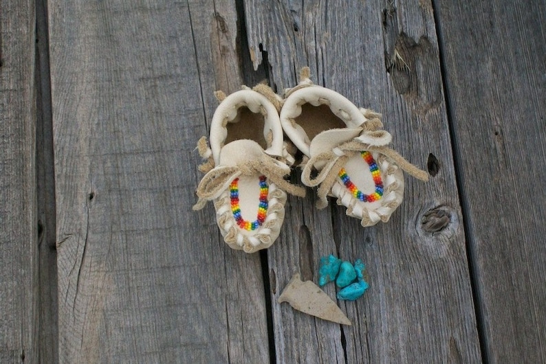 Beaded baby moccasins , leather baby moccasins , soft sole baby shoes , baby shower gift , custom made moccasins, soft baby shoes image 4