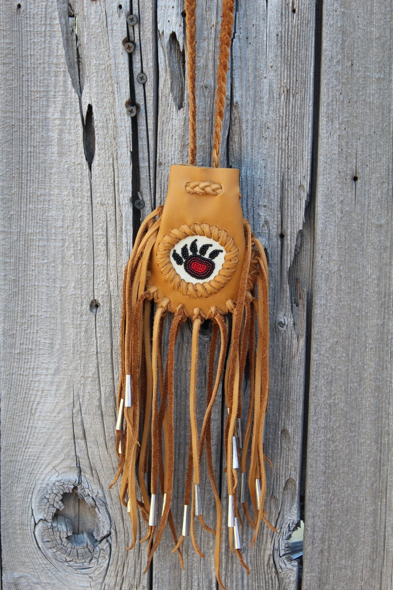 Fringed medicine bag with bear totem , Beaded amulet bag , leather necklace bag image 4