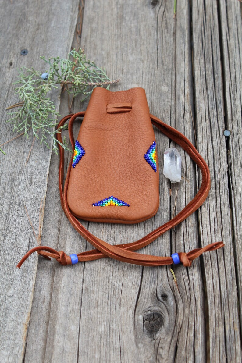 Beaded medicine bag, large medicine bag, buckskin leather medicine bag, beaded deerskin pouch image 3