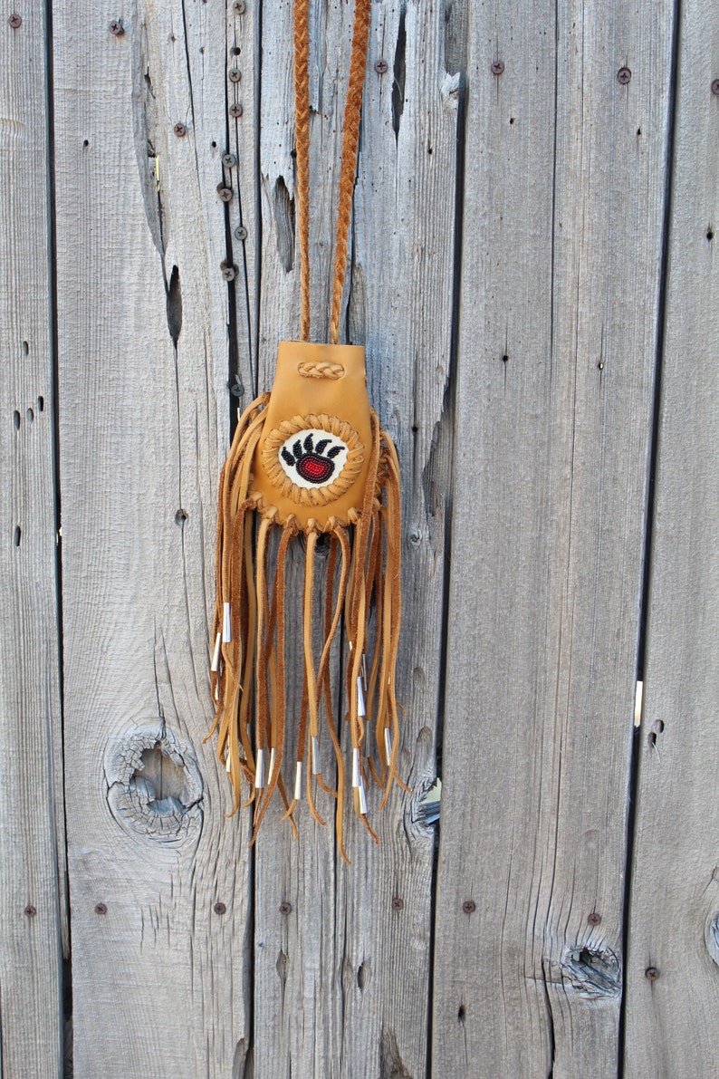 Fringed medicine bag with bear totem , Beaded amulet bag , leather necklace bag image 6