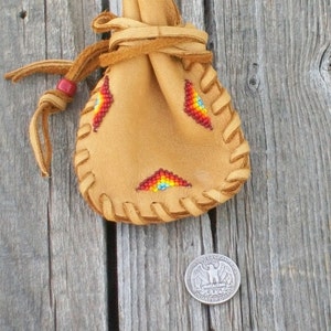 Beaded Leather Pouch , beaded medicine bag , drawstring leather pouch image 5